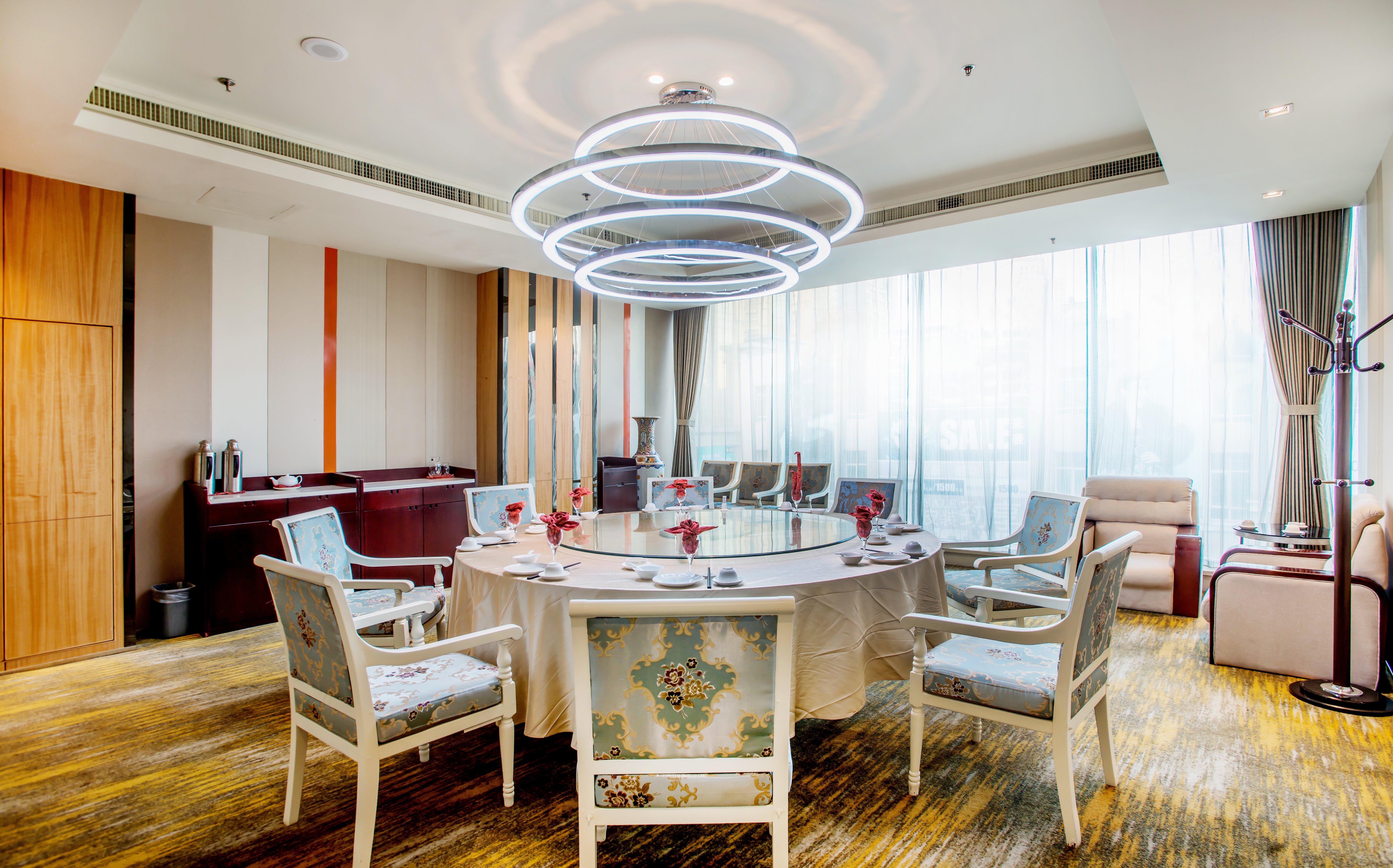 Holiday Inn Express City Centre Dalian By Ihg Εξωτερικό φωτογραφία