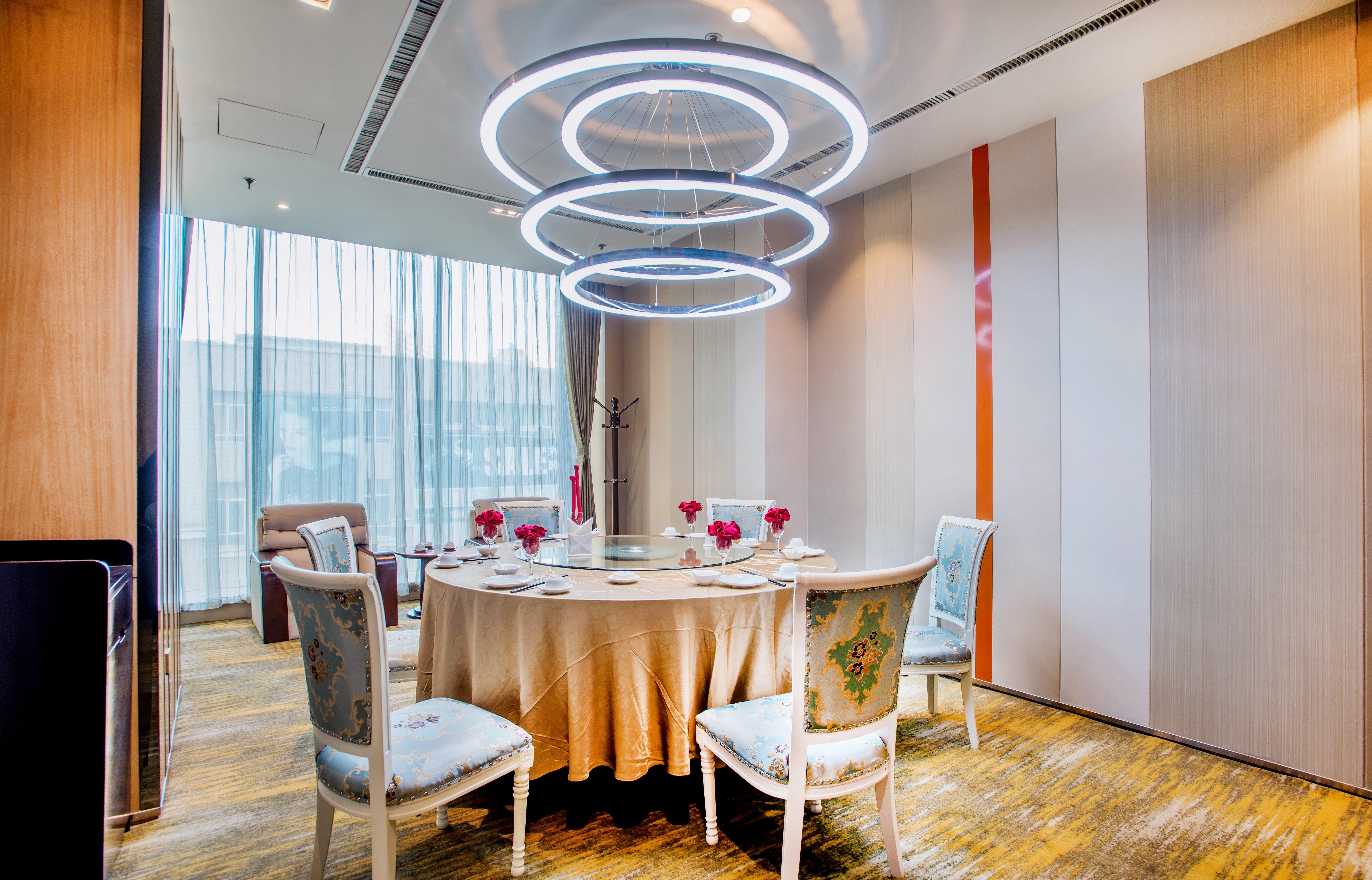 Holiday Inn Express City Centre Dalian By Ihg Εξωτερικό φωτογραφία