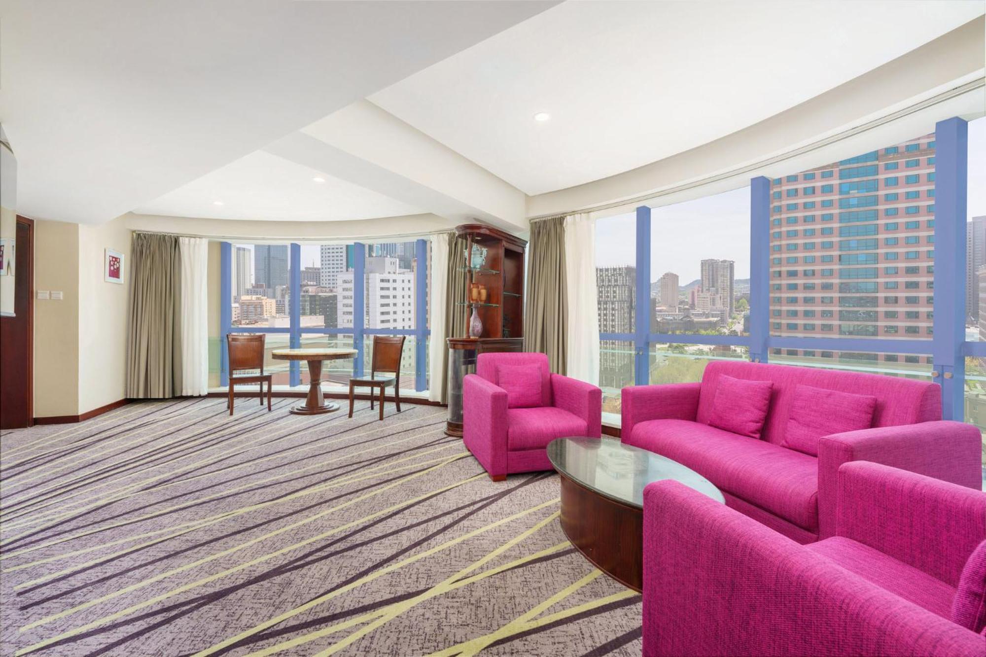 Holiday Inn Express City Centre Dalian By Ihg Εξωτερικό φωτογραφία